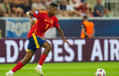 Ngôi sao Arsenal tính đổi quốc tịch để tham dự World Cup