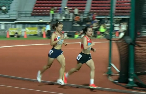 Sức mạnh tuyệt đối, Nguyễn Thị Oanh giành HCV đầu tiên tại SEA Games 33