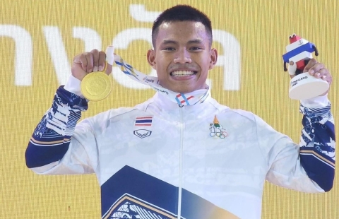 VĐV Thái Lan phá liền 2 kỷ lục thế giới để giành HCV