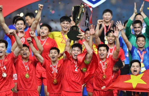 ĐT Việt Nam xô đổ hàng loạt kỷ lục khi vô địch AFF Cup 2024