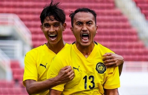 CĐV Đông Nam Á đồng loạt ngả mũ với chiến thắng 4 sao của Malaysia