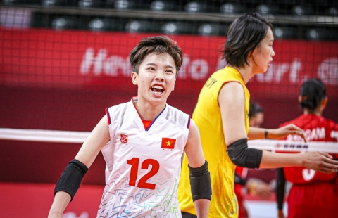 Bóng chuyền nữ Việt Nam ở lại tập thêm sau chiến thắng mở màn tại ASIAD 19
