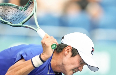 Tay vợt số 1 Hàn Quốc đập vợt, chỉ trích chiêu trò của đối thủ sau thất bại tại ASIAD