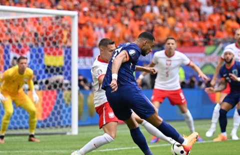 Trực tiếp Hà Lan 1-1 Ba Lan: 'Oranje' bế tắc