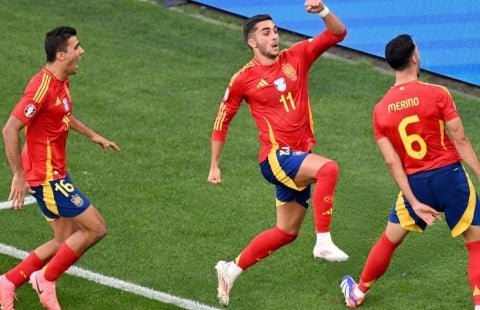 NHM giật mình với màn ăn mừng kì lạ của sao Tây Ban Nha ở Euro 2024