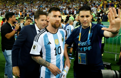 Messi và ĐT Argentina bị tố được trọng tài ưu ái