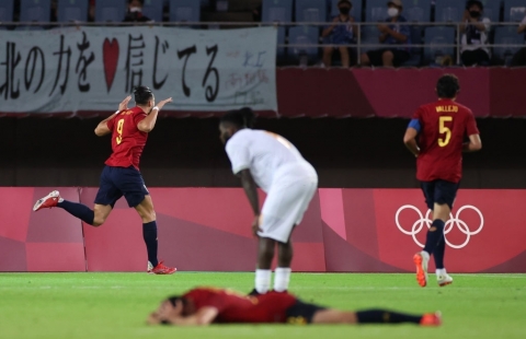Tây Ban Nha vào bán kết Olympic sau trận cầu 7 bàn thắng