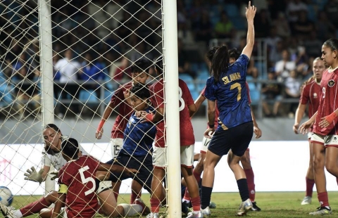 CĐV Indonesia: 'Biết bao giờ mới đá được như Việt Nam?'