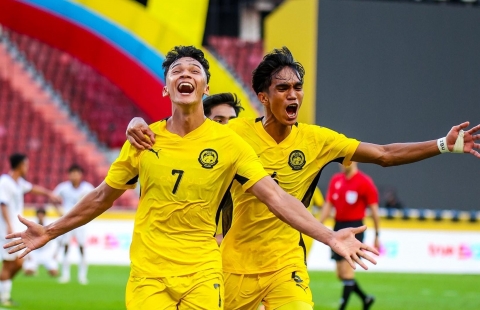 U22 Malaysia ra 'chiêu lạ', hẹn U22 Việt Nam đại chiến nảy lửa