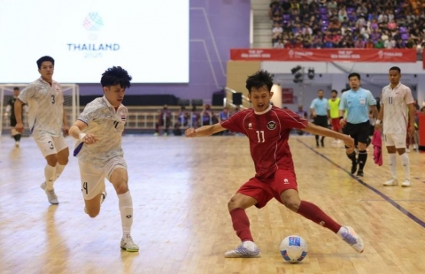 Báo chí Indonesia bùng nổ khi huỷ diệt Thái Lan 6-1 để vô địch