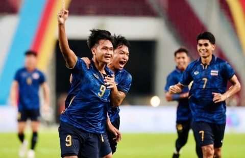 AFC bất ngờ 'chọn mặt gửi vàng' nhầm người ở U23 Thái Lan