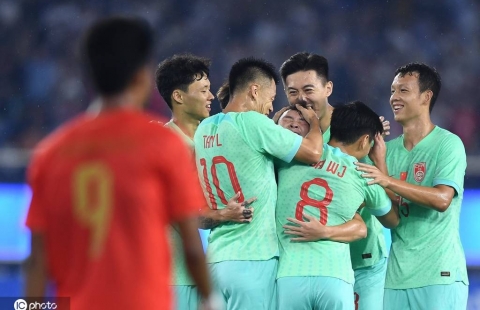Trung Quốc hạ đẹp một đội tuyển Đông Nam Á, nhẹ nhàng qua vòng bảng