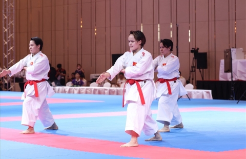 Việt Nam có HCV ASIAD thứ 3 từ Karate
