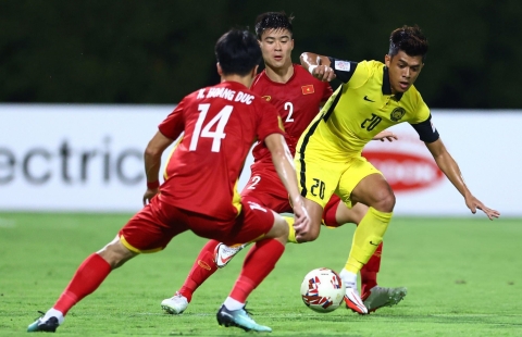 Đội hình dự kiến Việt Nam vs Malaysia: Bất ngờ hàng công?