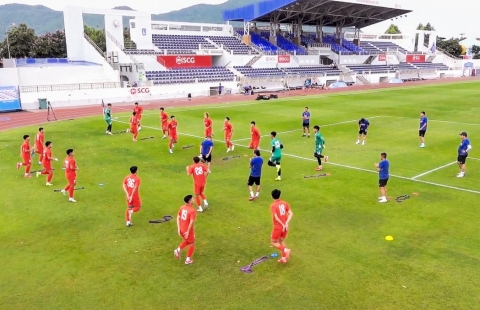 U23 Việt Nam tập buổi đầu tiên chuẩn bị cho U23 Đông Nam Á