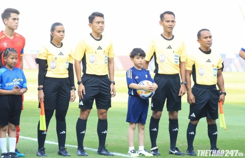 Trọng tài mắc sai lầm sơ đẳng trận U23 Việt Nam vs U23 Philippines