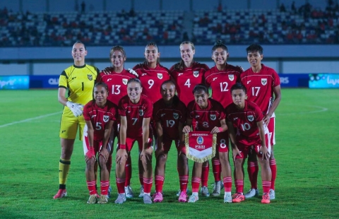 Indonesia gọi hàng loạt sao nhập tịch, Việt Nam cần dè chừng