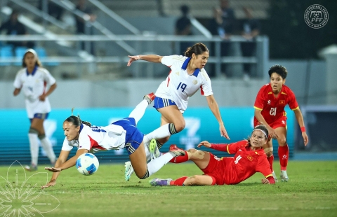 Philippines liên tục đi vào lịch sử trước ngày đấu Việt Nam