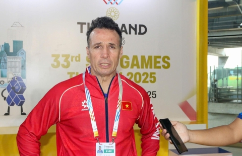 HLV Argentina quyết tâm cùng tuyển Việt Nam chinh phục SEA Games