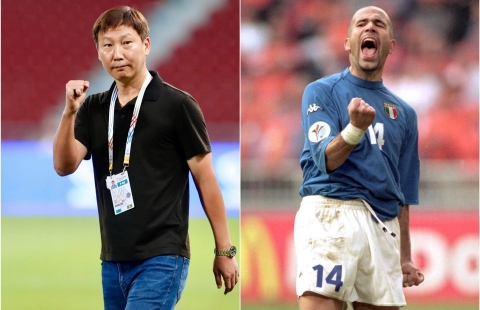 HLV Kim Sang Sik dùng 'dark magic' so tài huyền thoại bóng đá Ý