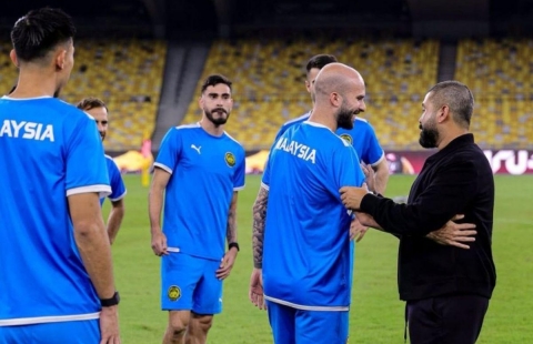 Thắng Việt Nam 4-0, tuyển Malaysia nhận lời khen từ nhân vật đặc biệt
