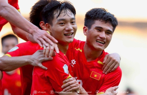 Lộ cầu thủ nguy hiểm nhất U23 Việt Nam, không phải Đình Bắc
