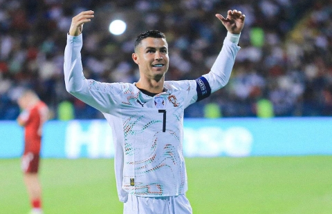 Bồ Đào Nha triệu tập Ronaldo, quyết giật vé sớm dự World Cup