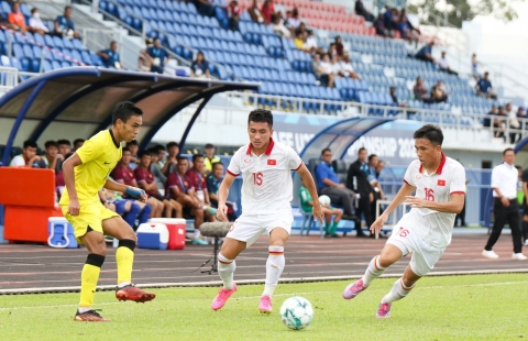 Malaysia đấu 'quân xanh' chất lượng trước ngày gặp Việt Nam