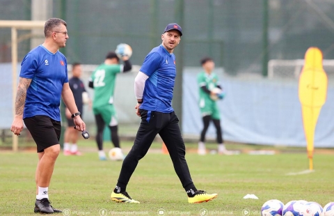 VFF chấp thuận, cựu vô địch giải Nga ra mắt U17 Việt Nam