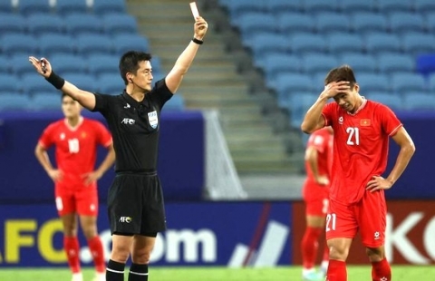 Sự trùng hợp về thẻ đỏ ít ai ngờ tại tứ kết U23 châu Á 2024