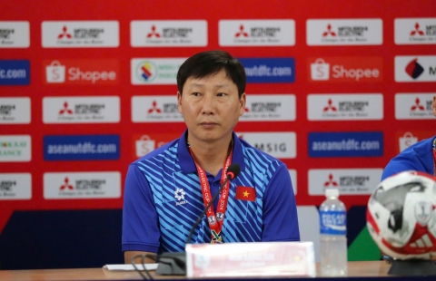 HLV Kim Sang Sik coi trận gặp Lào như trận chung kết AFF Cup 2024