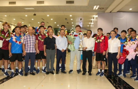 U23 Việt Nam khép lại hành trình tại U23 ĐNÁ, HLV Kim Sang Sik tạm chia tay học trò