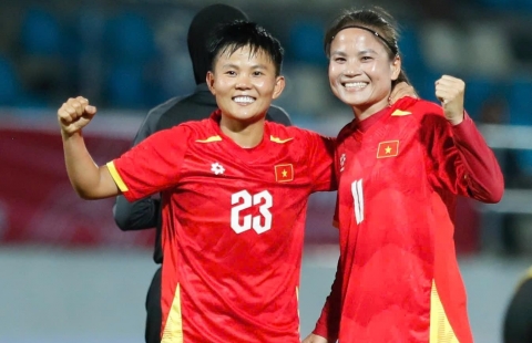 Vừa hết chấn thương, cầu thủ ĐT nữ Việt Nam lập hat-trick đẳng cấp vào lưới Malaysia