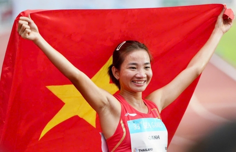 Nguyễn Thị Oanh lập hat-trick HCV SEA Games 33, chia sẻ cực xúc động sau khoảnh khắc lịch sử