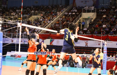 Việt Nam hủy diệt Thái Lan 25-14 tại SEA Games 31