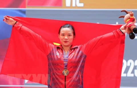 ĐKVĐ cử tạ Hồng Thanh lỡ hẹn với SEA Games 32, mất cơ hội tái lập kỷ lục