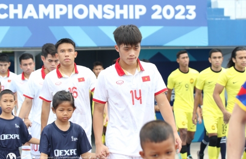 Vừa nhận án phạt từ AFC, U23 Việt Nam lại liên tiếp đón tin dữ