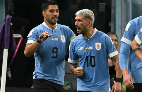Video bàn thắng Uruguay 2-0 Ghana: Thắng lợi cay đắng
