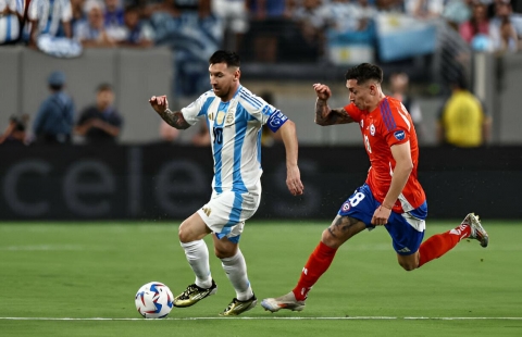 Trực tiếp Chile 0-0 Argentina: Hiệp hai bắt đầu