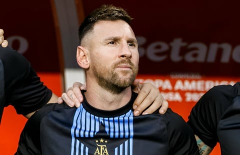 Đồng đội Argentina báo tin vui về Lionel Messi