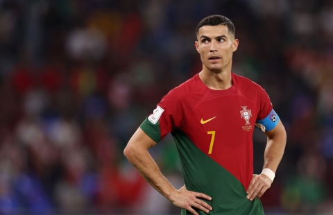 Ronaldo ra phán quyết, thi đấu World Cup đến năm 49 tuổi?