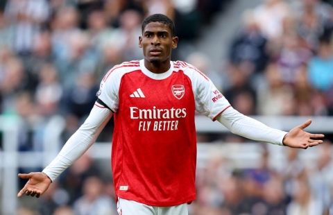 Sao Arsenal được khuyên đổi quốc tịch để dự World Cup 2026