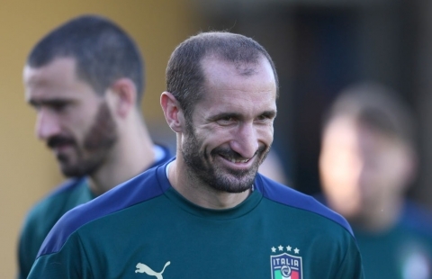 Đội trưởng Ý ra đòn tâm lý với tuyển Anh