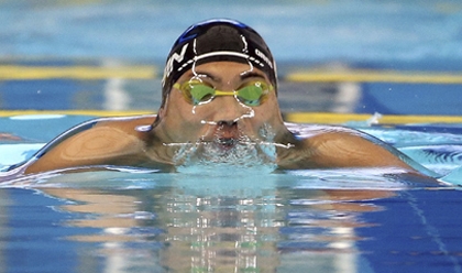 Nhật Bản đuổi vận động viên bơi vì tội ăn cắp
