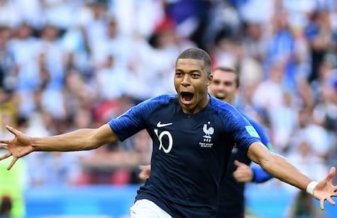 Mbappe toả sáng, Pháp thắng nghẹt thở Argentina để vào tứ kết