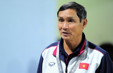 Thêm 1 ĐT bóng đá Việt Nam gặp hàng loạt sự cố tại Indonesia