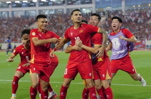 CHÍNH THỨC: AFF Cup 2026 công bố đội hình tiêu biểu, 10 cầu thủ Việt Nam góp mặt