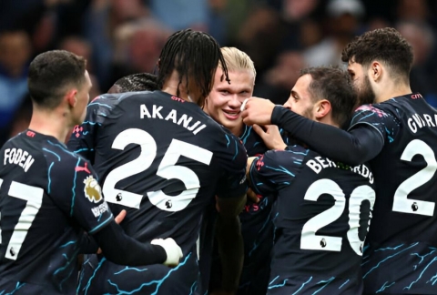 Cú đúp Haaland, Man City đả bại Tottenham vươn lên ngôi đầu Ngoại hạng Anh