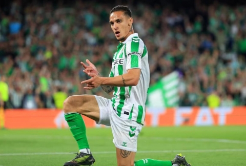Antony xuất thần, Real Betis khiến đội De Gea ôm hận tại bán kết cúp C3