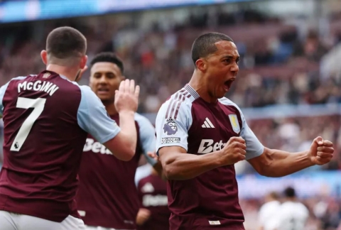Đánh bại Fulham, Aston Villa làm nóng cuộc đua dự Champions League